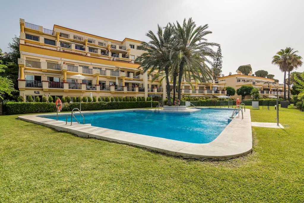 Oleholidays 535 Romana Playa Con Vistas Al Mar Marbella Exteriér fotografie